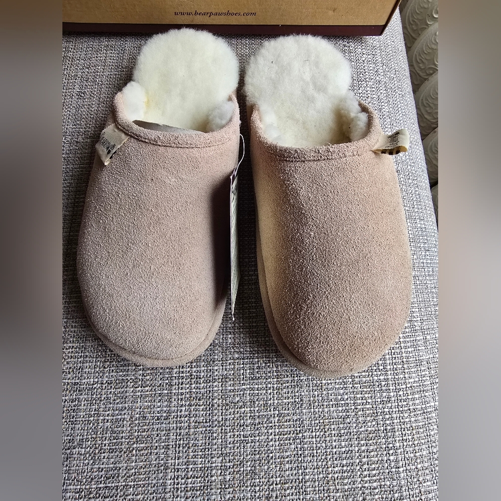 Bear Paw Slides Brand New